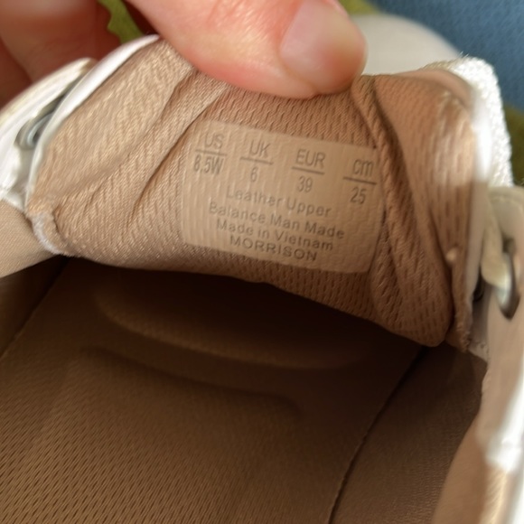 Naturalizer Leather Sneakers - Picture 6 of 6